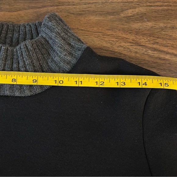 ❤️ NWT Zara Trafaluc Mini Shift Dress Women’s Black Pockets Buttons Mock Neck S - Picture 8 of 12